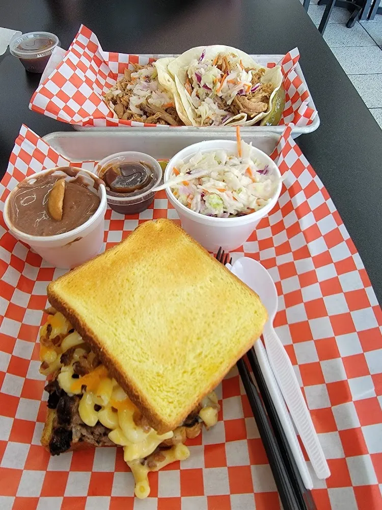 Brisket w Bacon Mac N Cheese Sandwich